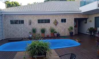 Imagem 5: Sobrado para venda possui 400 metros quadrados com 5 quartos