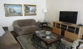 Imagem 2: Casa de condomínio para venda possui 268 metros quadrados com 4 quartos