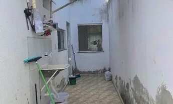 Imagem 5: Aluga-se casa grande com garagem para 2 carros em Feira de Santana,leia o anúncio