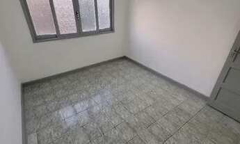 Imagem 5: Alugo excelente apartamento em Cavalcanti, rua tranquila