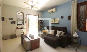 Imagem 2: Casa à Venda - Azenha, 3 Quartos, 122 m2