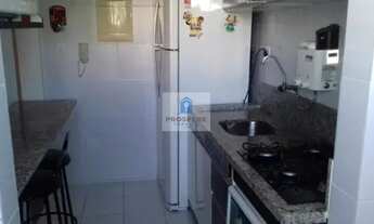 Imagem 2: Apartamento no Imbuí, 2 quartos, área de serviço, 2 banheiros, varanda e 1 vaga de garagem