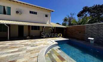 Imagem: Casa Linear com 4 Quartos, Piscina no Colubande