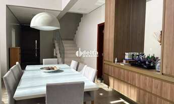 Imagem: Casa residencial em condomínio disponível