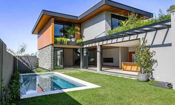 Imagem 4: Imóvel para venda possui 607 metros quadrados com 4 suítes na lagoa da Conceição !!