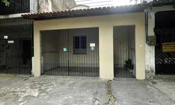 Imagem: Casa 2 Quartos com Quintal Amplo São