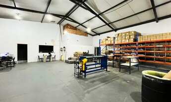 Imagem 4: Prédio Comercial Com Salas Comerciais, Apto e Galpão - Marista Sul