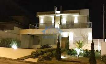 Imagem 2: Sobrado à venda em Jandira, Jardim do Golf I, com 3 suítes, com 375 m², Condomínio Santa M