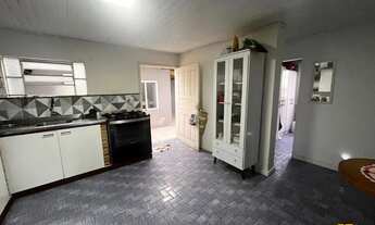 Imagem 7: Casa a Venda de 3 dormitórios bem localizada - Bairro Saco dos Limões- Florianópolis SC