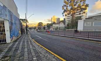 Imagem 7: Excelente Casa Comercial no São Francisco Ideal para Escritórios e Clínicas