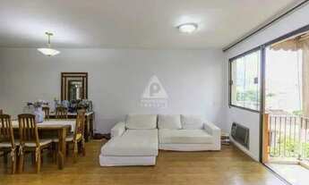 Imagem: 5 quartos sendo 2 suites, piscina, area