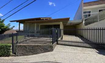 Imagem: Alugo Casa com Piscina, 03 Quartos - Bairro