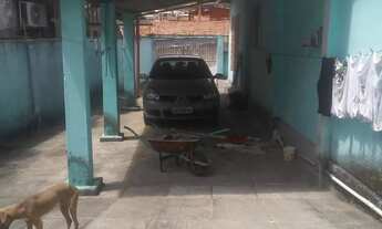 Imagem 4: Casa com piscina