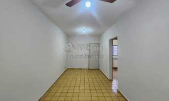 Imagem 2: Vila São José - Apartamento de 02 dormitórios com armários e ventiladores de teto