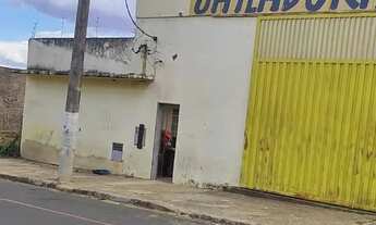 Imagem 3: Galpão a venda em frente a 050 jardim maracana