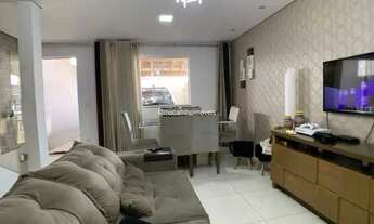 Imagem 5: Casa de rua - / Residencial / Bairro dos Pintos