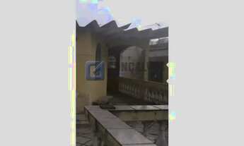 Imagem 7: Sobrado para Aluguel em Nova Petrópolis, SBC - 3 Quartos, 4 Vagas