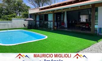 Imagem: Csaa com piscina na Praia do Ervino