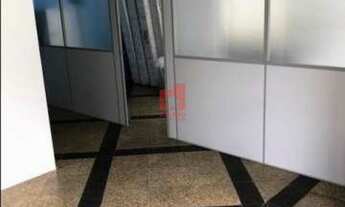 Imagem 5: Loja térrea em baixo de predio, com 10 bagas, com 214 mts de loja, no bairro de Moema, pis