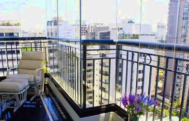 Imagem 10: Apartamento de 311m² em Moema, 4 suítes e 4 vagas, lazer completo, próximo ao parque Ibira