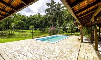 Imagem 2: Casa a venda 03 dormitórios no bairro Itoupava Central