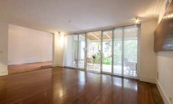 Imagem 3: 5 suítes Closet, Lareira Sala de almoço, sala de jantar, sala de jogos. 5 Suites 6 vagas