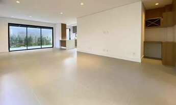 Imagem 2: Casa de condomínio sobrado para venda possui 201 metros quadrados com 3 quartos