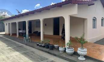 Imagem 3: Casa em terreno de 450m2 em São Luís de Montes Belos