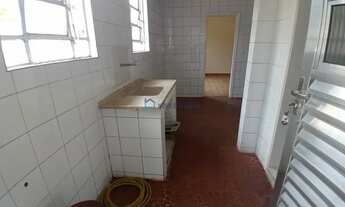 Imagem 4: Casa com 2 dormitórios e 3 vagas na Vila Guarani