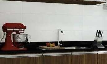 Imagem: Casa com 4 dormitórios à venda, 359 m²