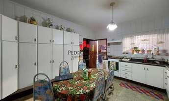 Imagem 4: Casa térrea com 3 dormitórios, 1 suíte, 4 vagas e 150 M², na Vila Ré