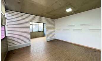 Imagem 4: Sala comercial em ótima localização. Confira!