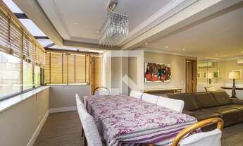 Imagem 7: Apartamento para Aluguel - Menino Deus, 3 Quartos, 120 m2