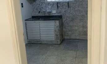 Imagem 4: Apartamento Térreo para venda possui 70 metros quadrados com 2 quartos em Embaré - Santos