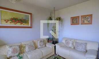 Imagem 2: Apartamento para Aluguel - Água Verde, 4 Quartos, 215 m2