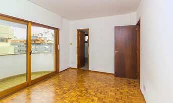 Imagem 4: Apartamento para venda possui 120 metros quadrados com 3 quartos em Menino Deus - Porto Al