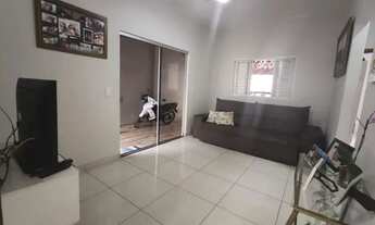 Imagem 2: Casa de 3 quartos em Ituiutaba