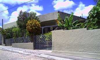 Imagem: Casa com 4 dormitórios à venda, 140 m²