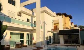 Imagem: Casa de condomínio para venda com 600 metros