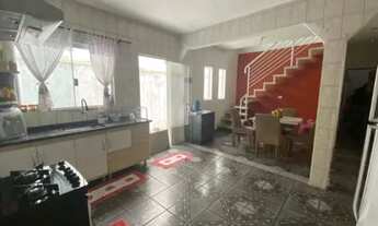 Imagem 3: Casa para venda possui 180 metros quadrados com 3 quartos em Itapuã - Salvador - Bahia