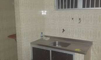 Imagem 5: Apartamento para aluguel e venda possui 50 metros quadrados com 2 quartos