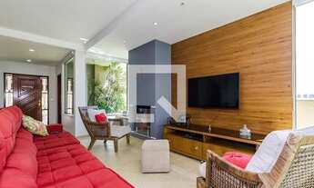 Imagem 7: Casa para Aluguel - Vila Suissa, 3 Quartos, 250 m2