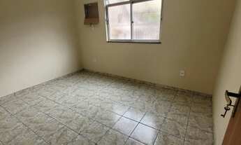 Imagem 2: Franklin Corretor de Imóveis aluga amplo apartamento de 2 quartos