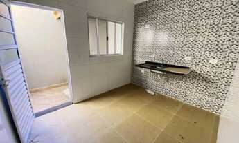 Imagem 3: Sobrado com 2 Dormitórios, Quintal e Garagem em Condomínio na Vila Tupi