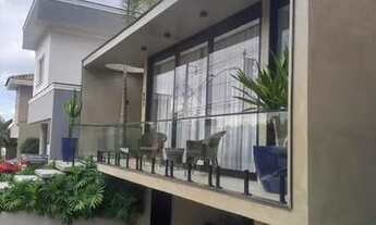 Imagem 7: Casa para aluguel e venda possui 360 metros quadrados com 3 quartos