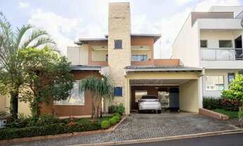 Imagem: Condomínio Horizontal Kingstown Park