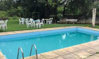 Imagem 2: Excelente sítio com 15.400 metros quadrados completamente equipado e com piscina