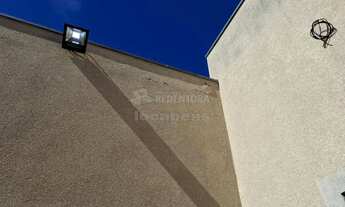 Imagem 7: Casa térrea para venda no Bairro Aroeiras II com armários planejados e área de lazer