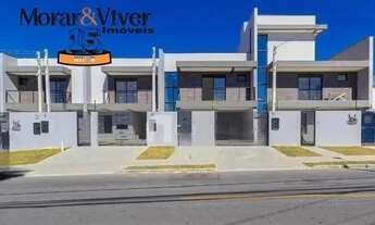 Imagem 2: Sobrado para Venda em Pinhais, Alto Tarumã, 3 dormitórios, 1 suíte, 2 banheiros, 2 vagas