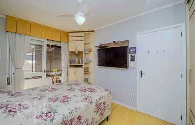 Imagem 8: Imóvel para venda possui 82 m², com 2 quartos, bairro Floresta - Porto Alegre - RS